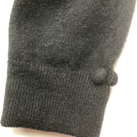 Vintage Luxury Garage Sale Real Fur Leopard🐆Animal Print Cropped Black Cardigan - Picture 4 of 15